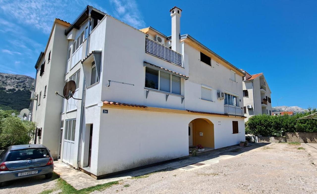 Cozy One-bedroom Baška